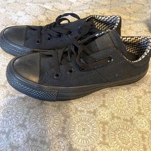 Converse Low tops